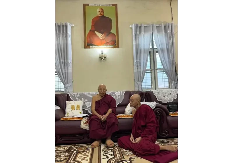 ပြင်ဦးလွင်မြို့နယ် တွင် သီတင်းသုံးတော်မူလျှက်ရှိသည့် ချမ်းမြေ့ ဆရာတော်ဘုရားထံ သို့ ပါမောက္ခချုပ် ဆရာတော်ဘုရား သွားရောက် ဂါရဝပြုလုပ်ခဲ့သည့် မှတ်တမ်းဓာတ်ပုံများ